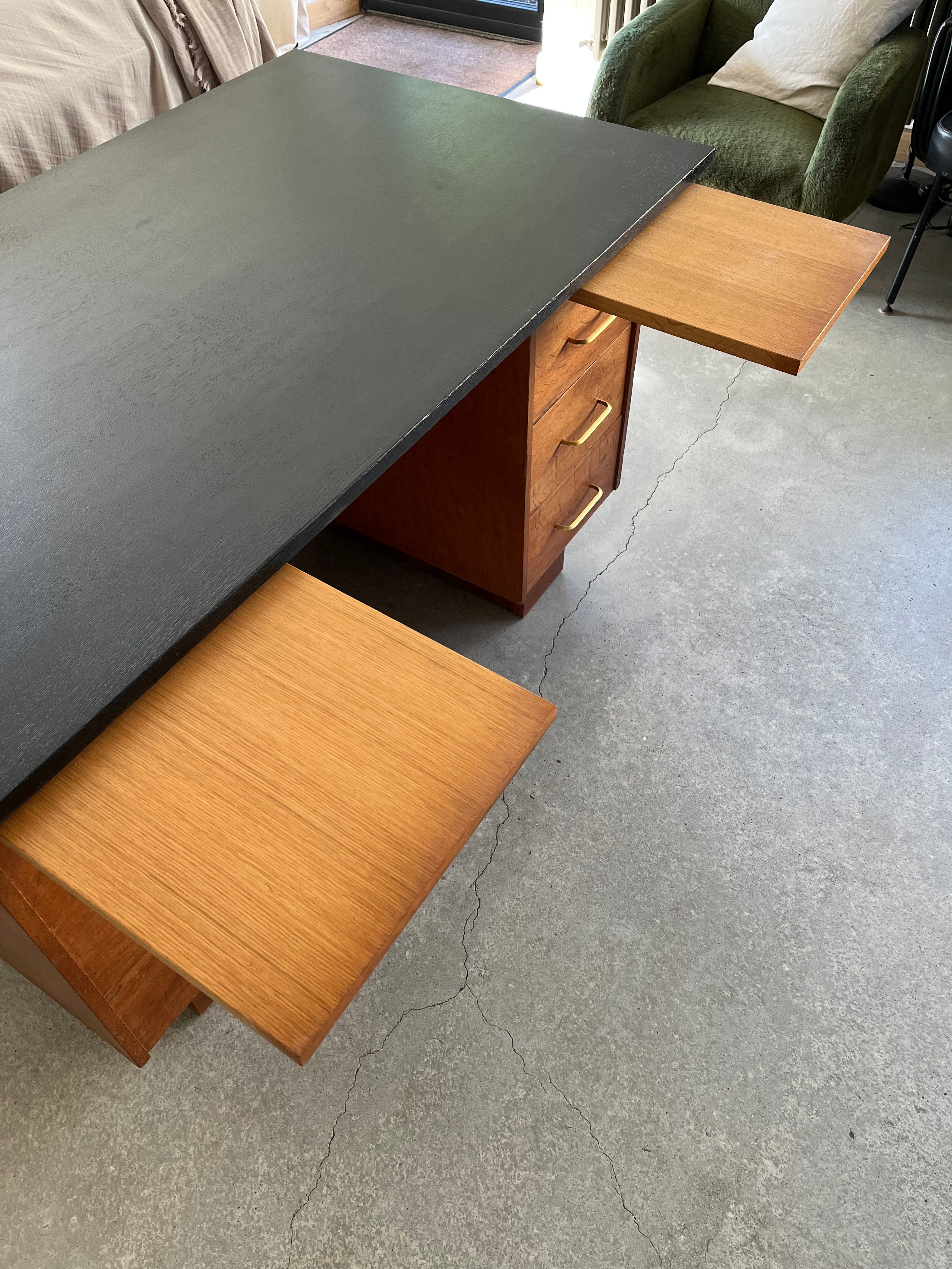 Bureau vintage