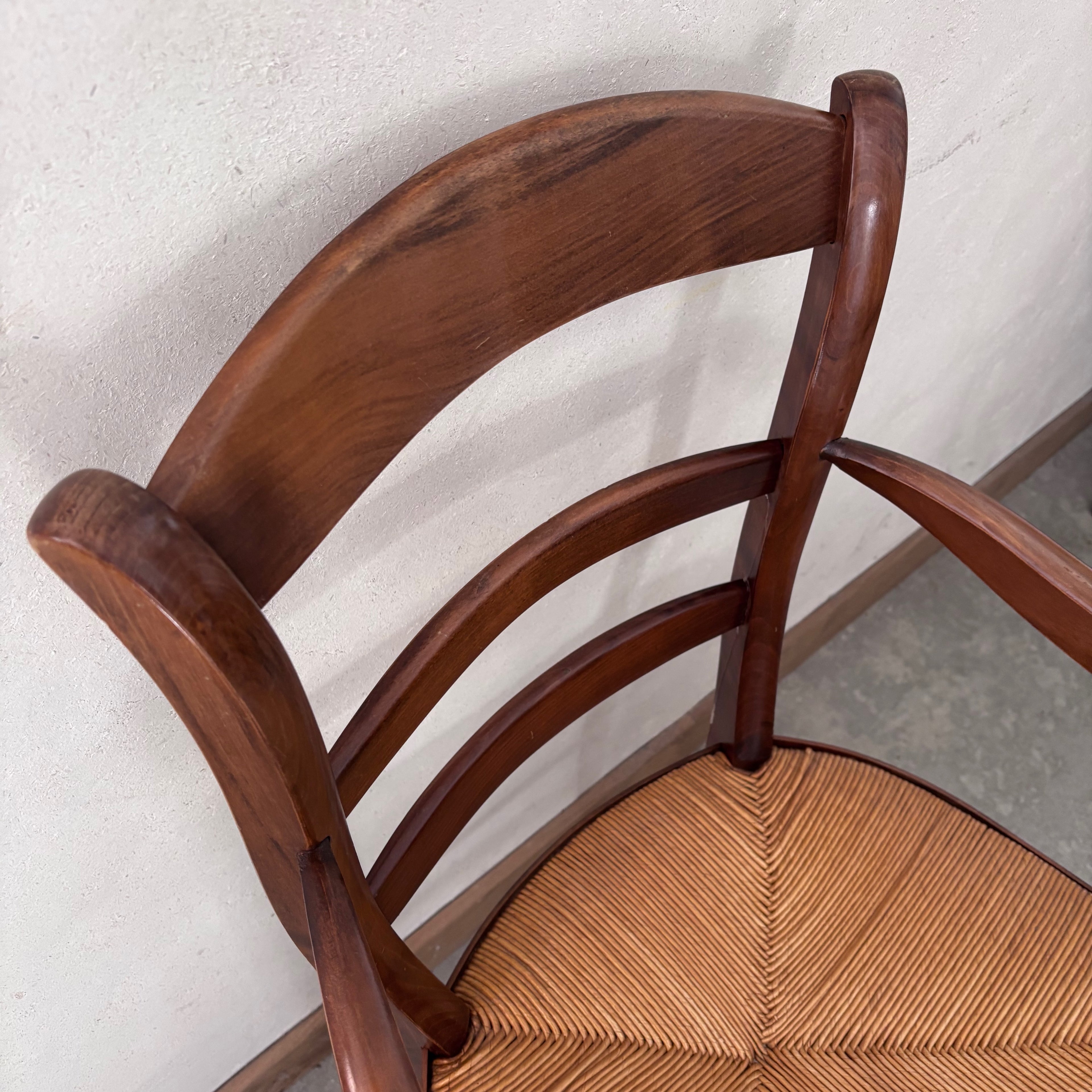 Fauteuil paillé