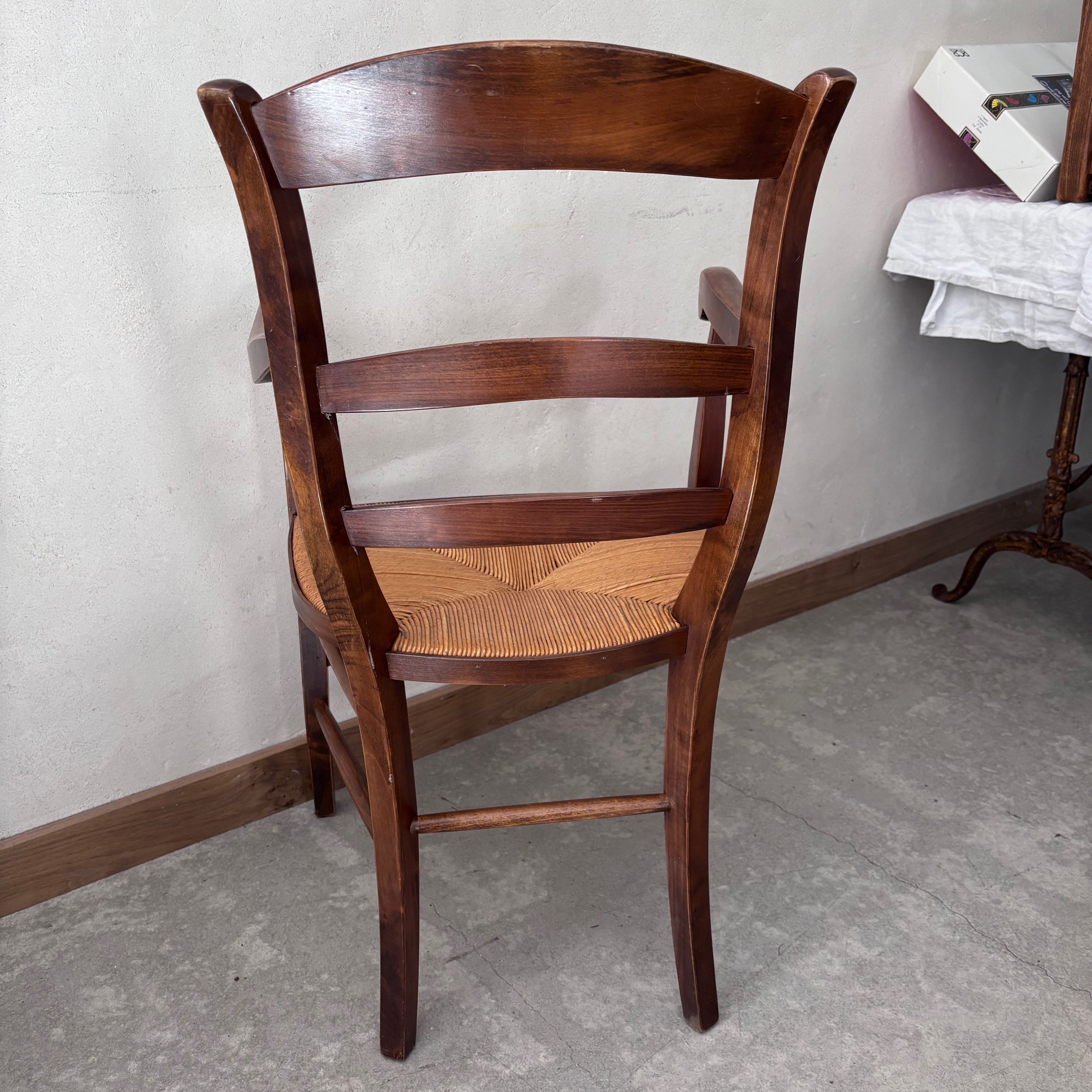 Fauteuil paillé