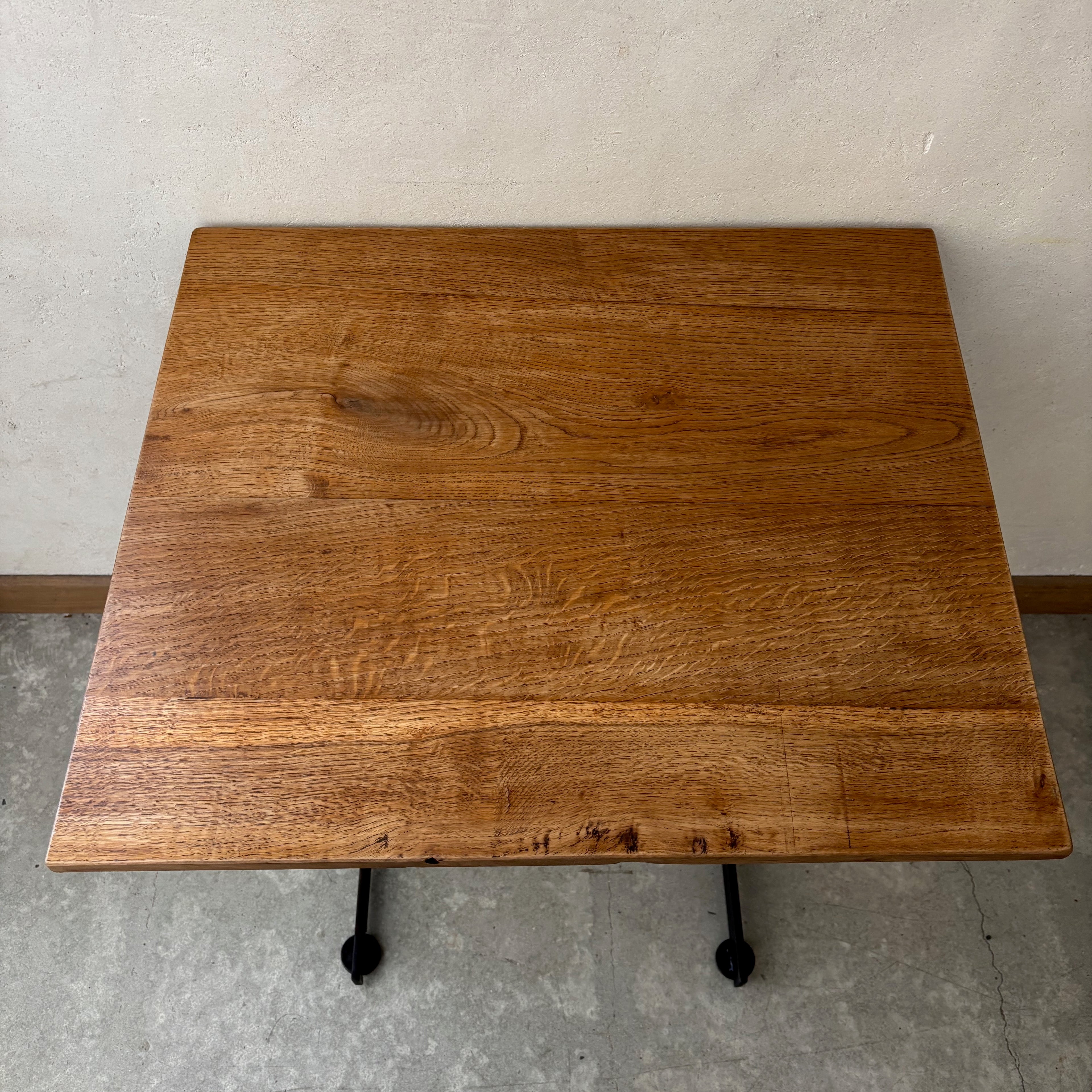 Table bistrot
