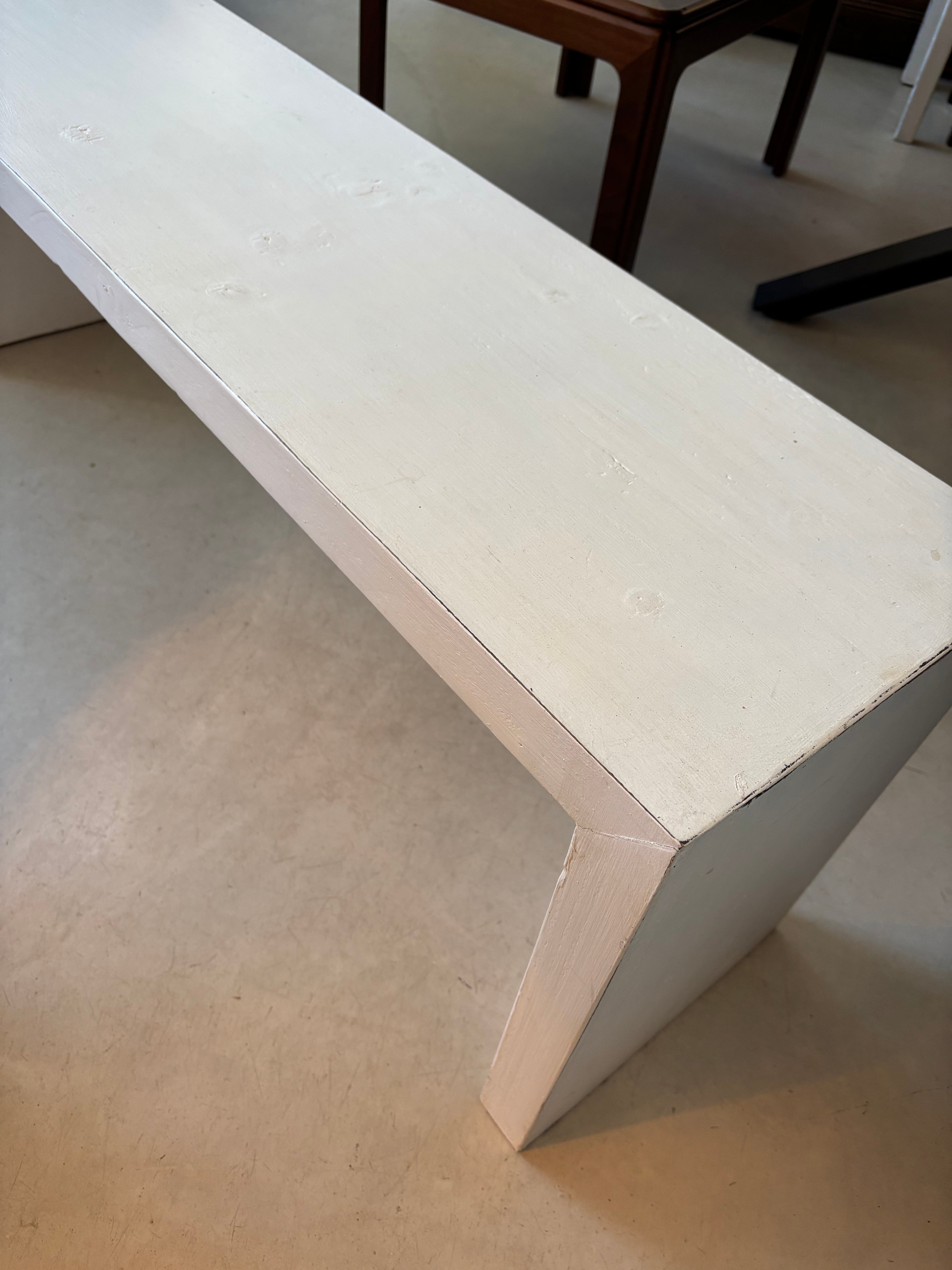 Console blanche