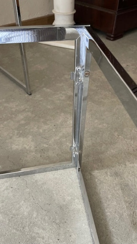 Tables gigognes