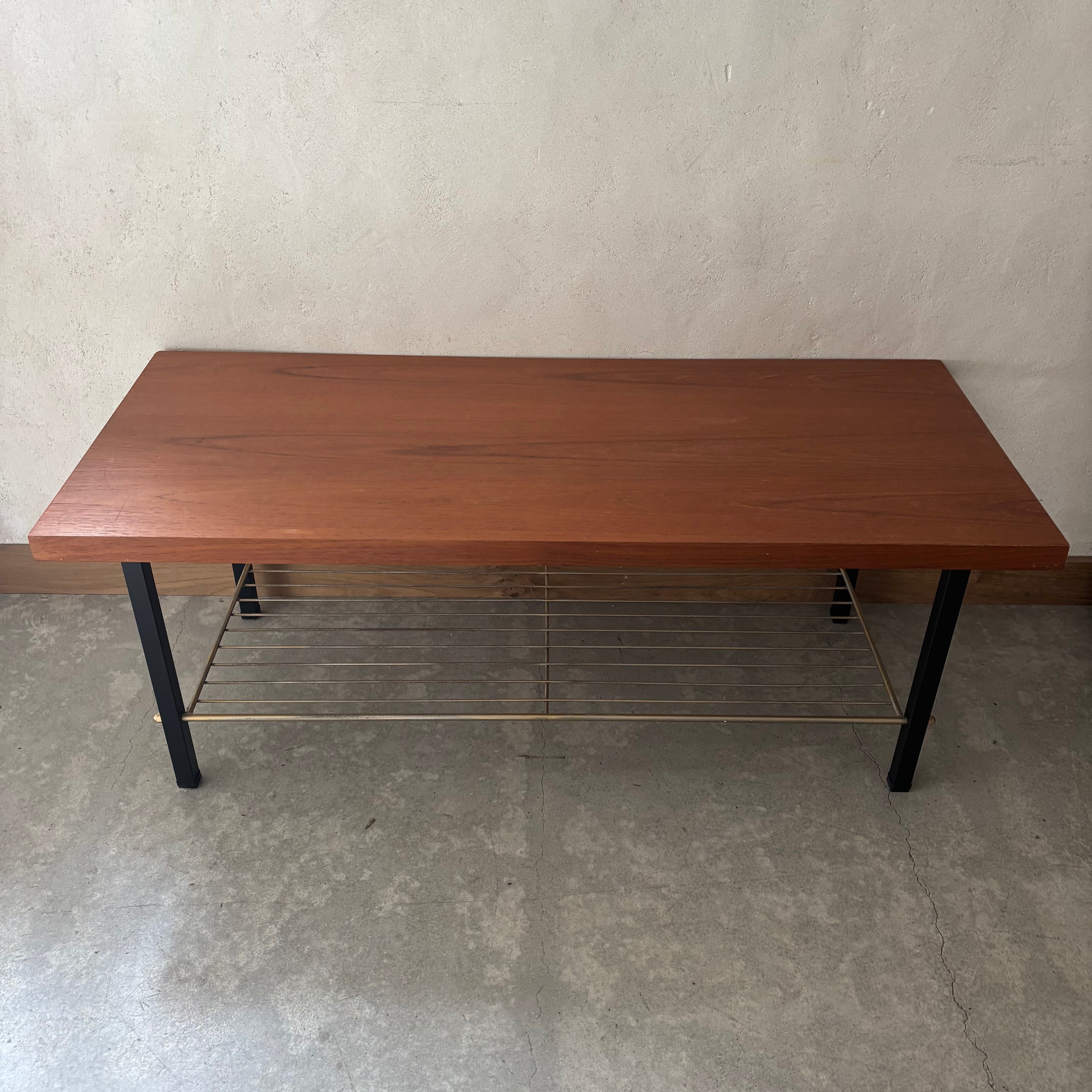 Table basse en bois