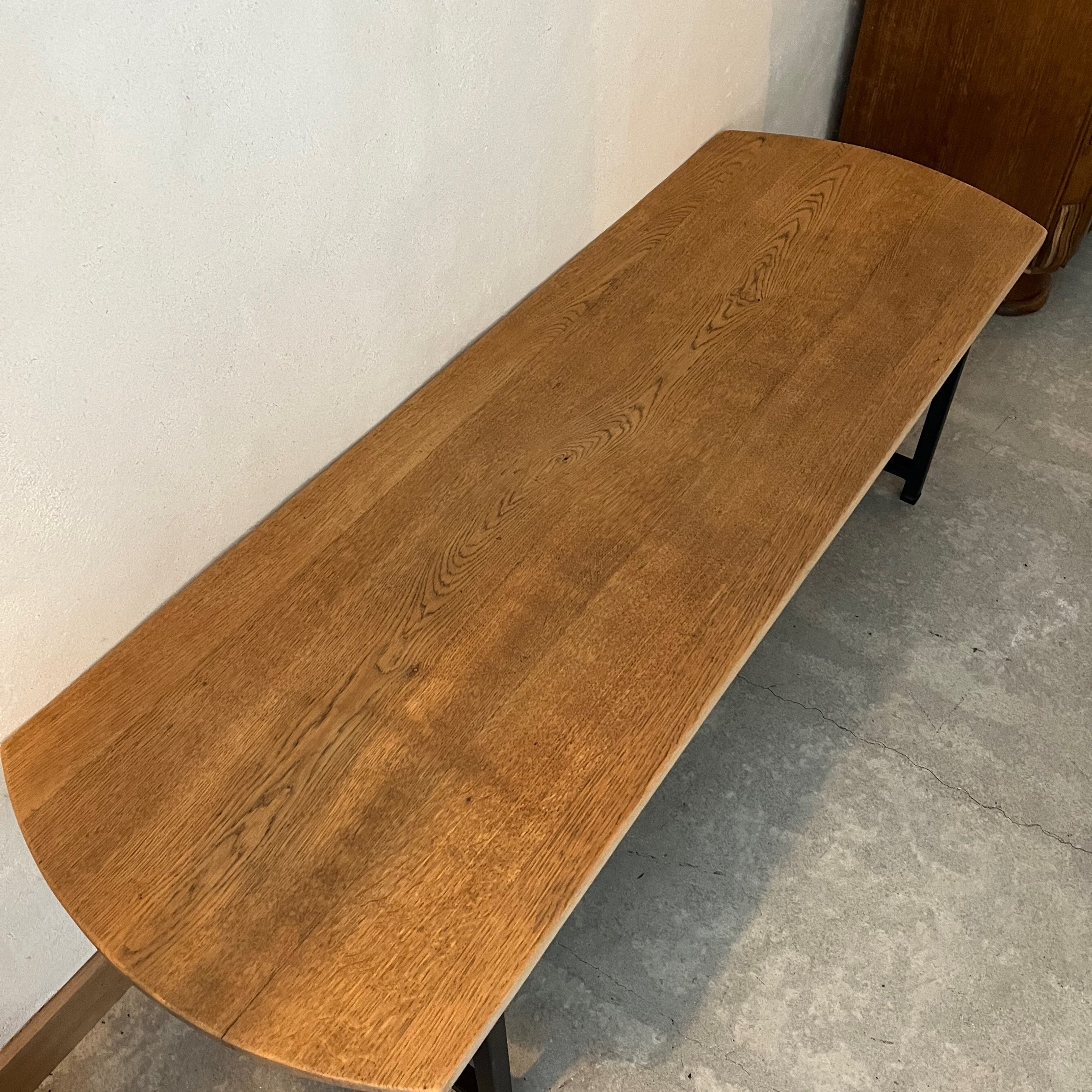 Table basse en bois pied métal