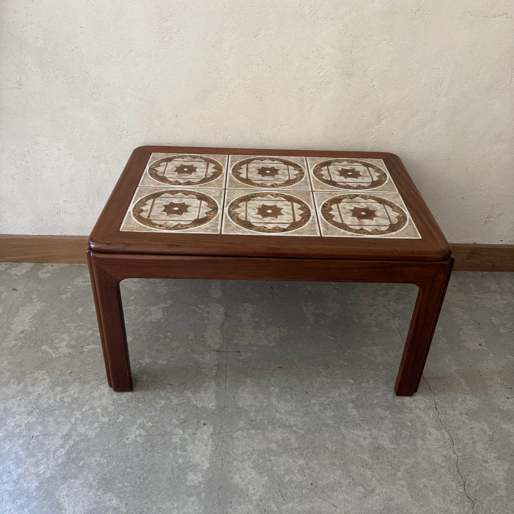 Table Basse en Teck et Carrelage