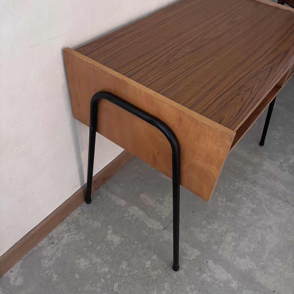 Bureau et chaise vintage