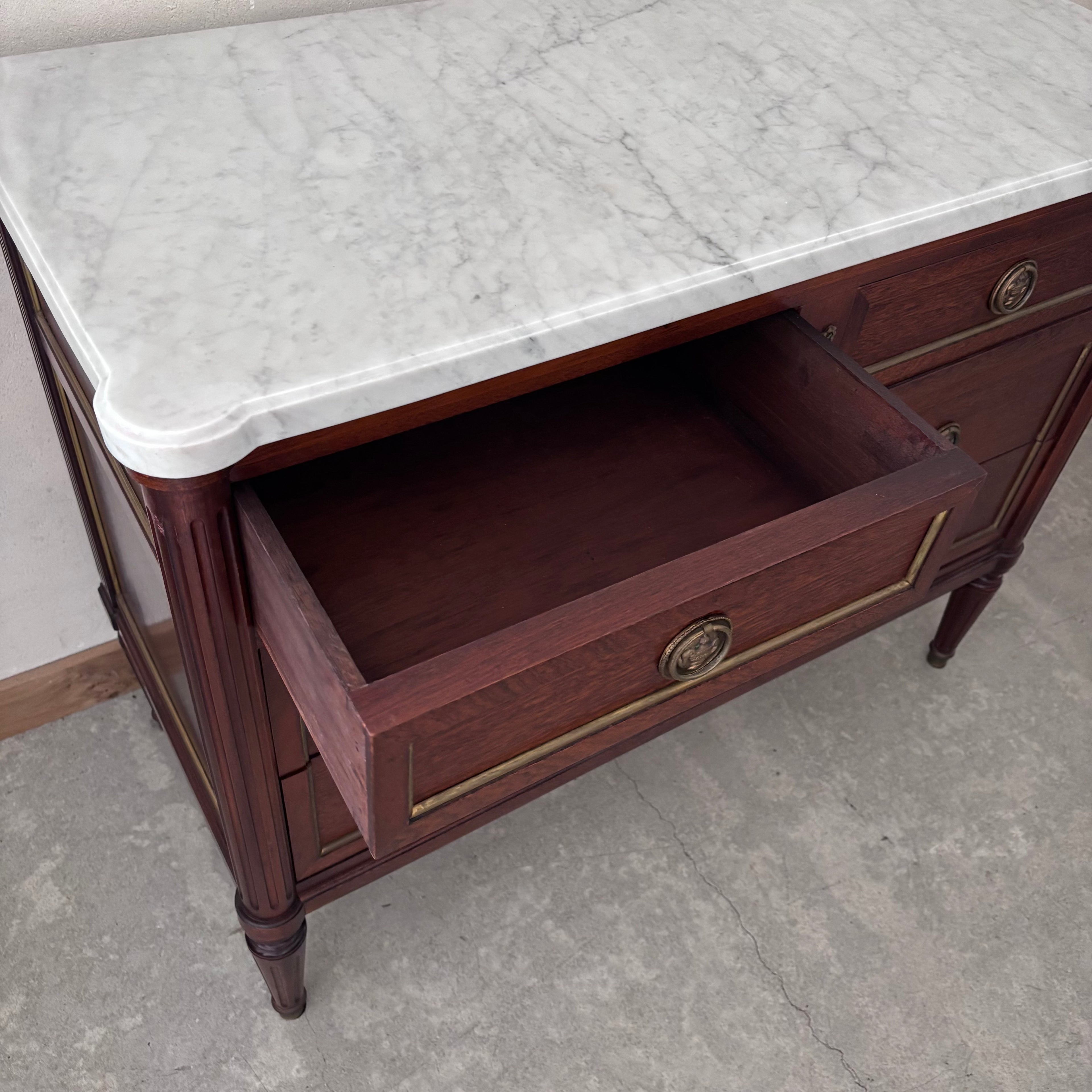 Commode