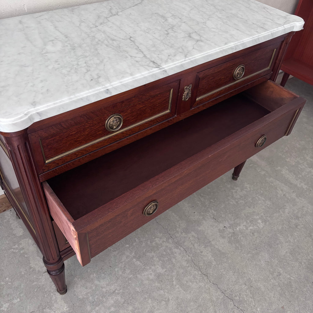 Commode