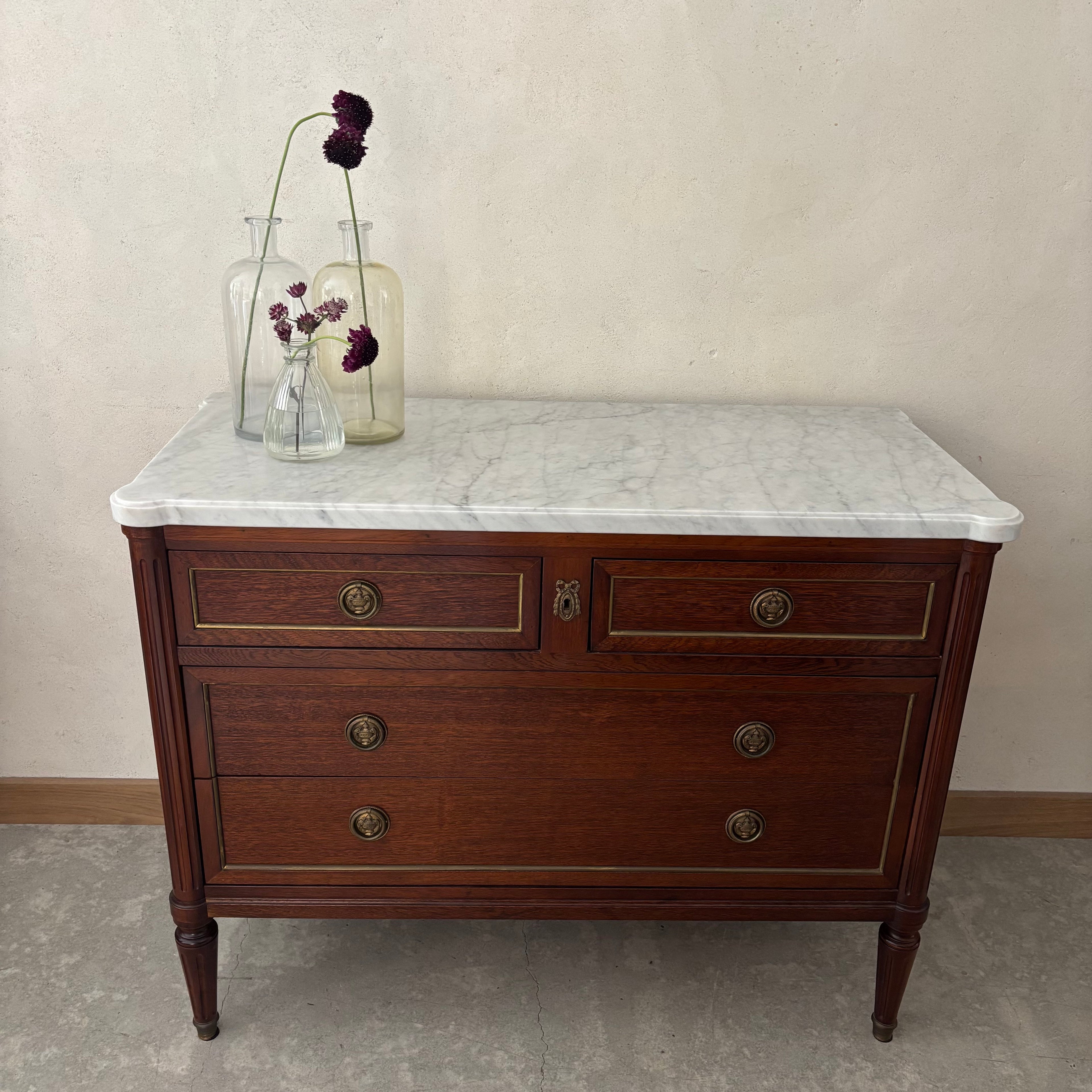 Commode