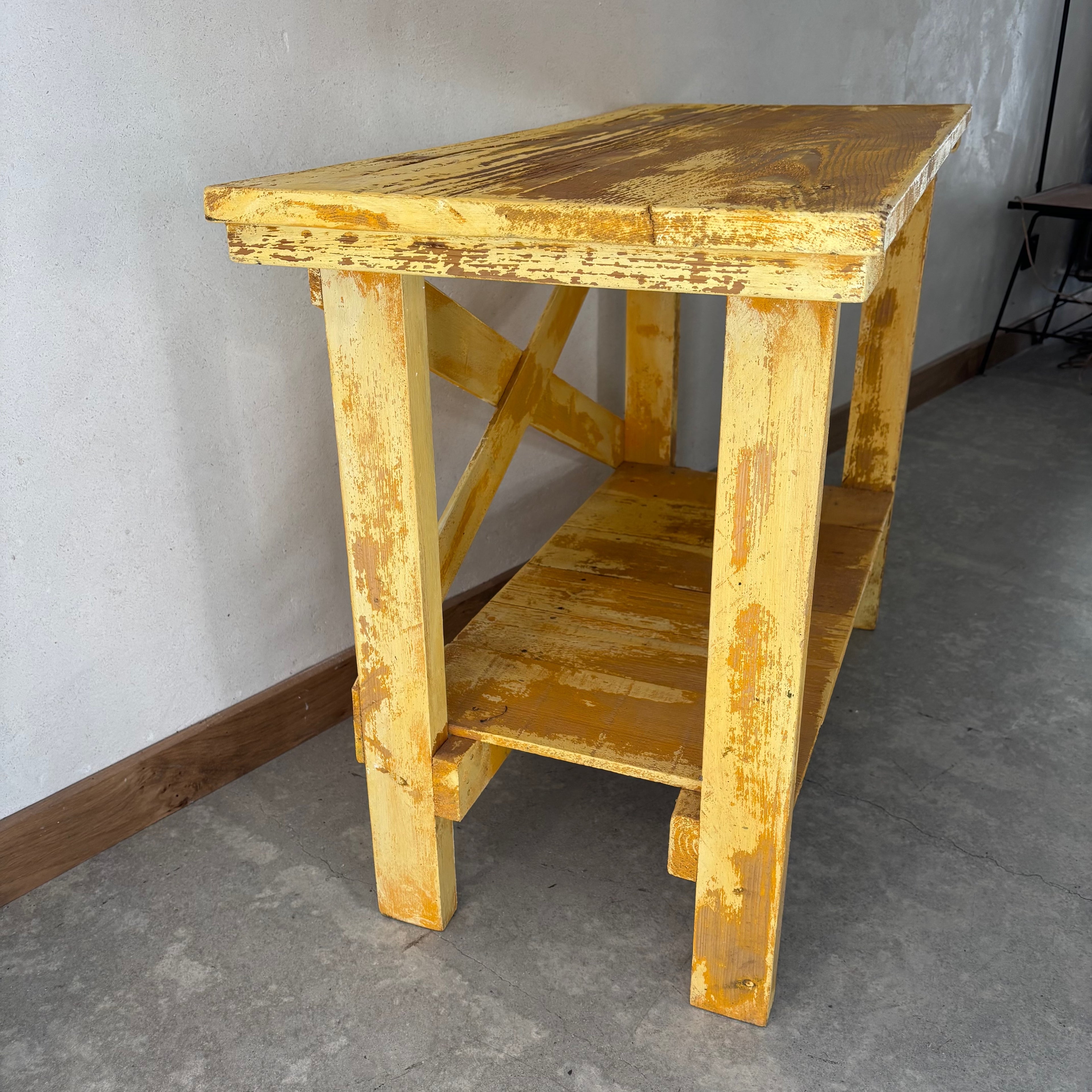 Table console
