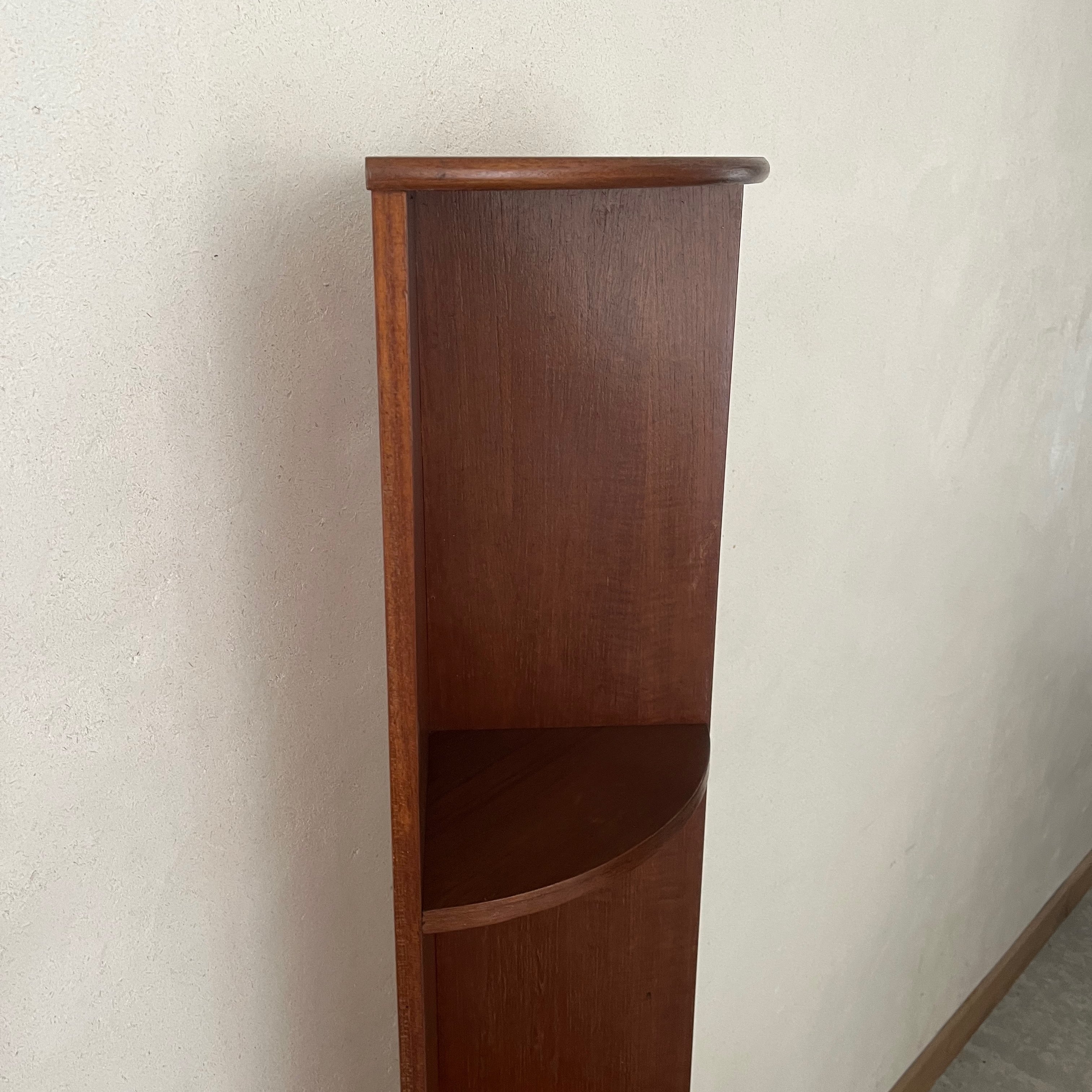 Encoignure vintage en bois