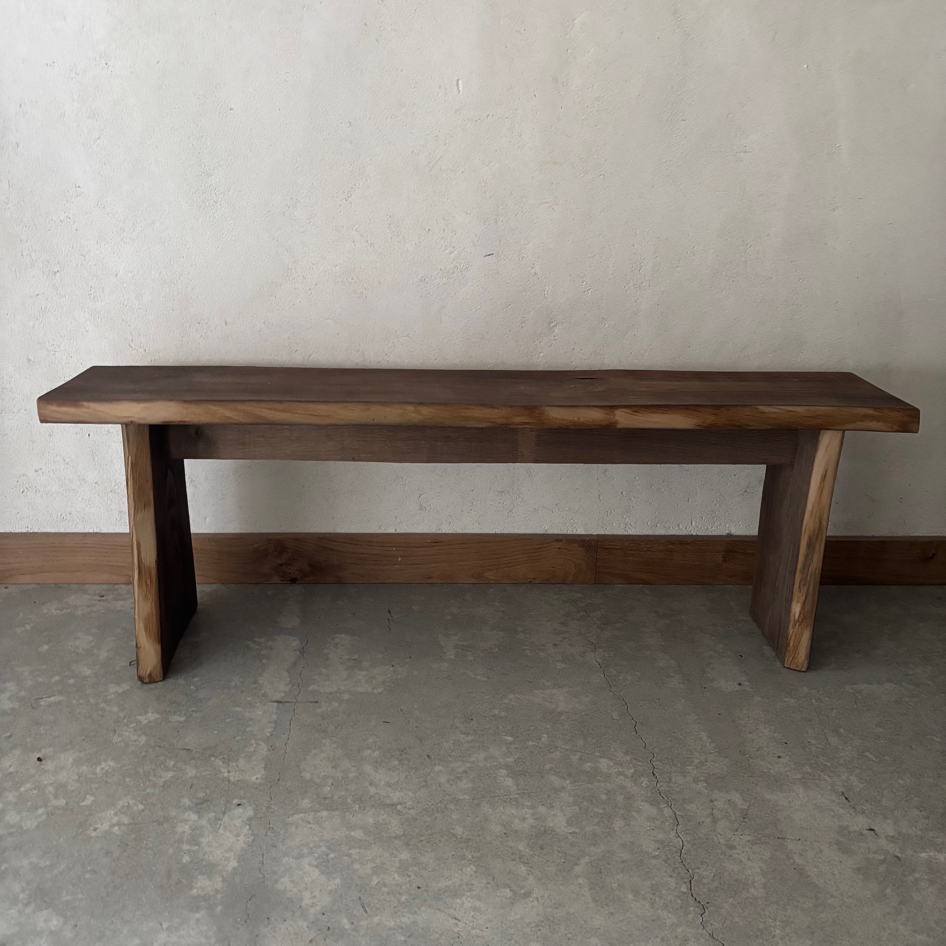 Petit banc en bois