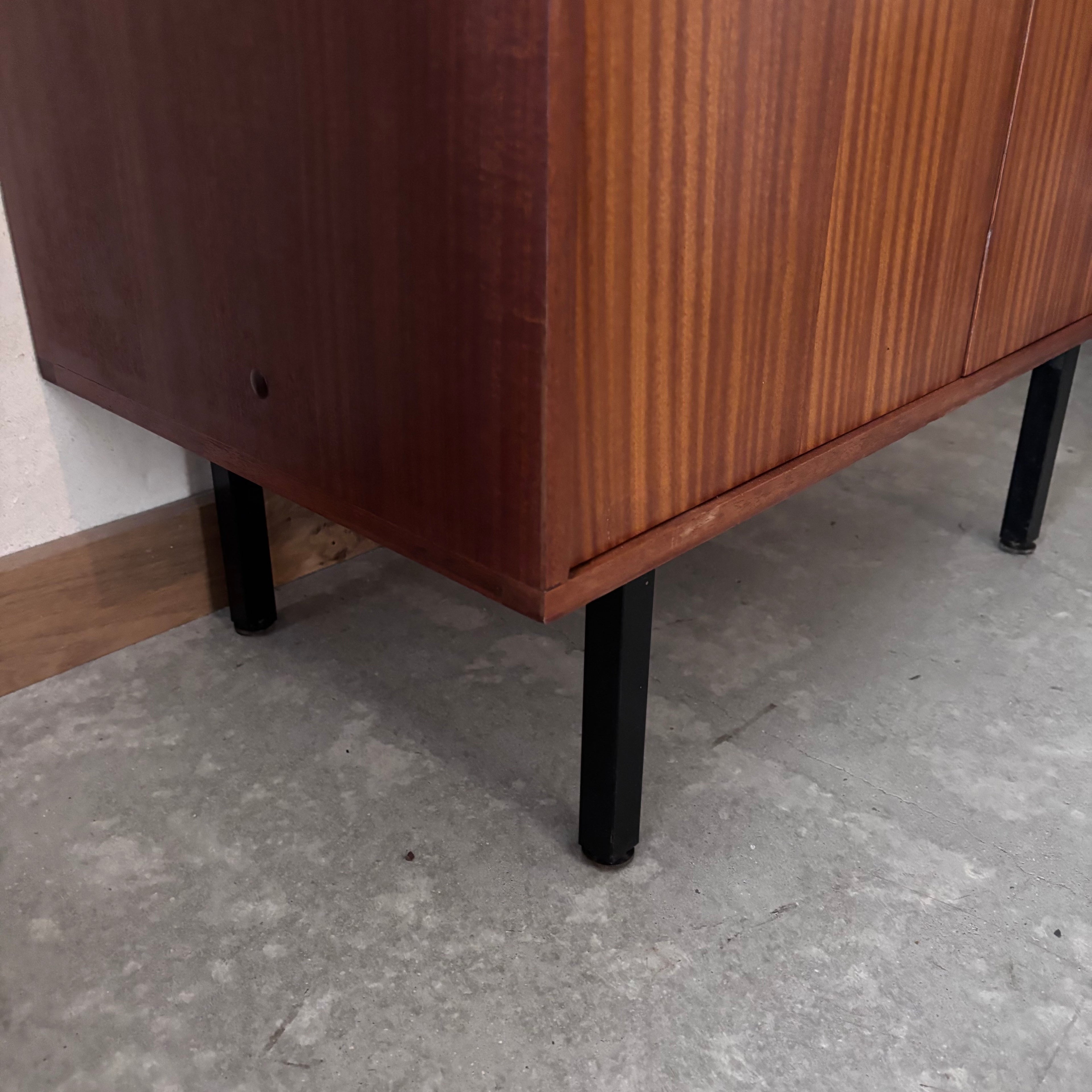Buffet vintage
