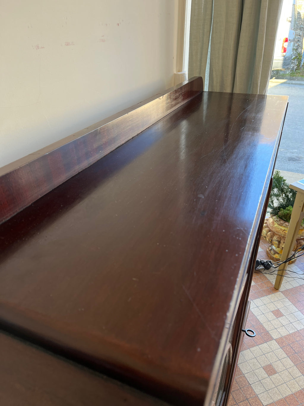 vitrine en bois
